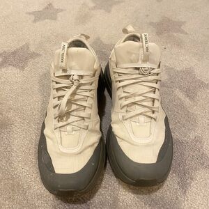 Arc'teryx Vertex Alpine Trail Running Hiking Shoe